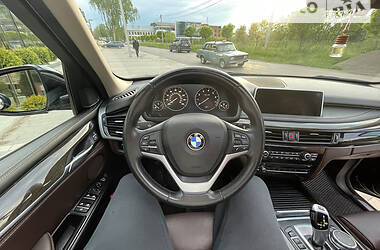 Внедорожник / Кроссовер BMW X5 2014 в Хусте