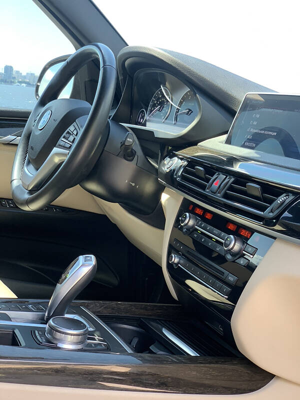 Внедорожник / Кроссовер BMW X5 2016 в Днепре фото 40 Внедорожник / Кроссовер BMW X5 2016 в Днепре