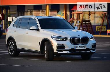 Позашляховик / Кросовер BMW X5 2019 в Луцьку