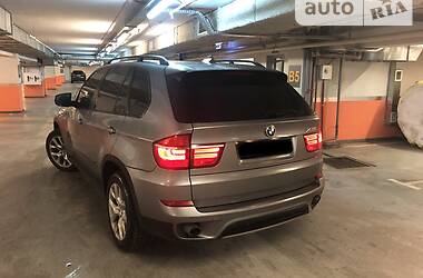 Внедорожник / Кроссовер BMW X5 2010 в Запорожье