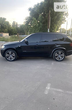 Внедорожник / Кроссовер BMW X5 2013 в Херсоне