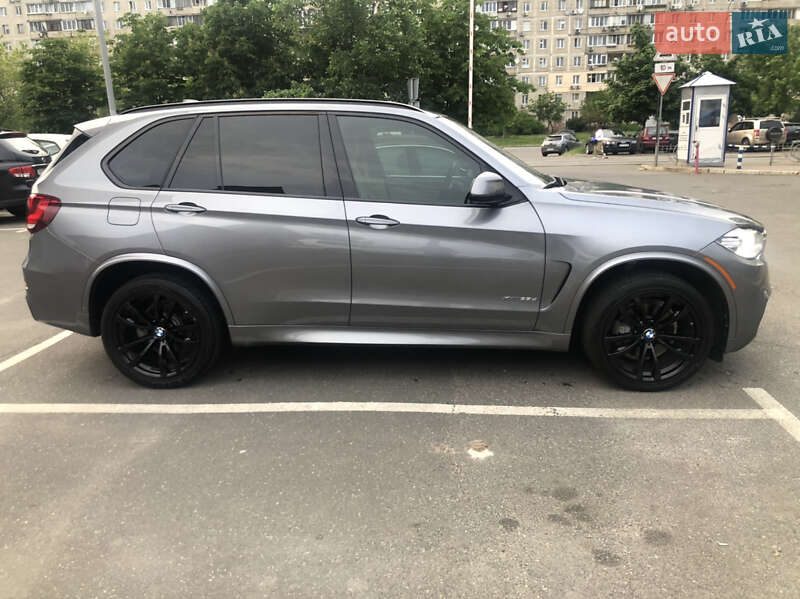 Позашляховик / Кросовер BMW X5 2014 в Києві