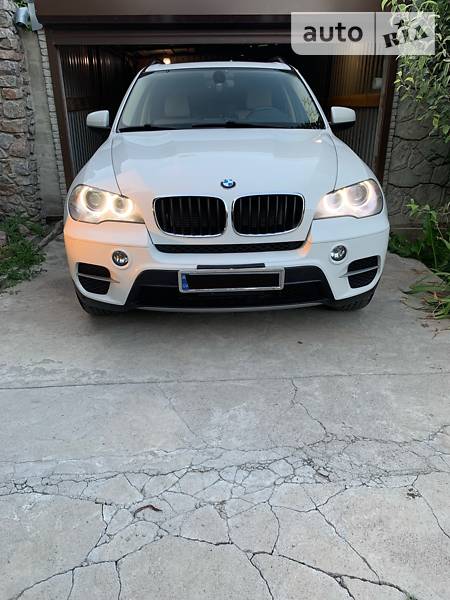 Позашляховик / Кросовер BMW X5 2011 в Покрові