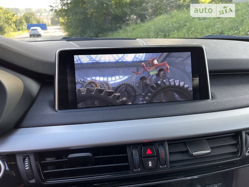Внедорожник / Кроссовер BMW X5 2016 в Хмельницком