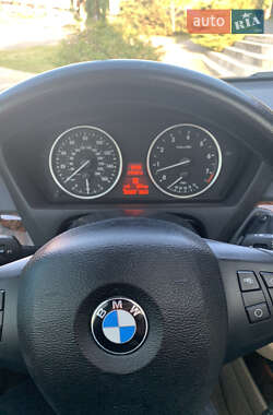 Позашляховик / Кросовер BMW X5 2012 в Львові