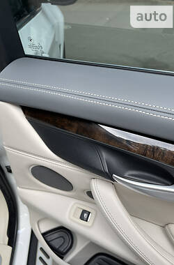 Внедорожник / Кроссовер BMW X5 2014 в 
