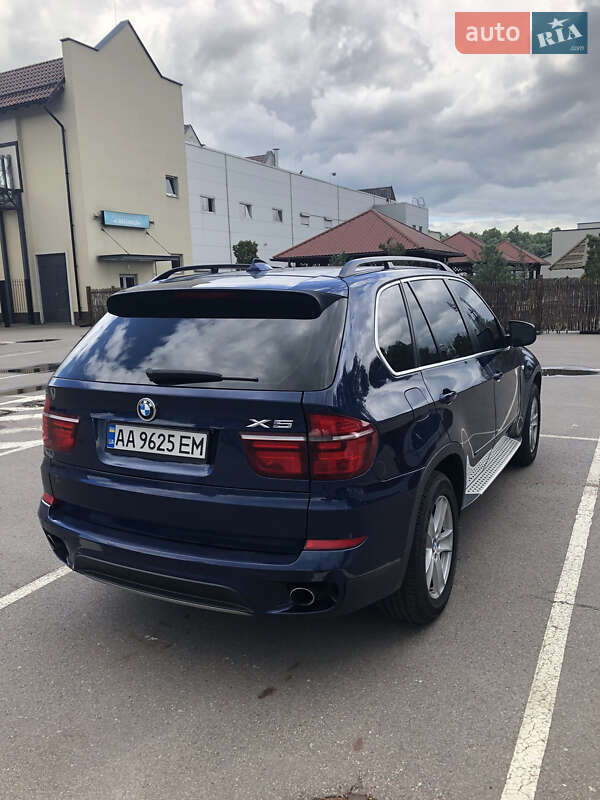 Внедорожник / Кроссовер BMW X5 2012 в Киеве