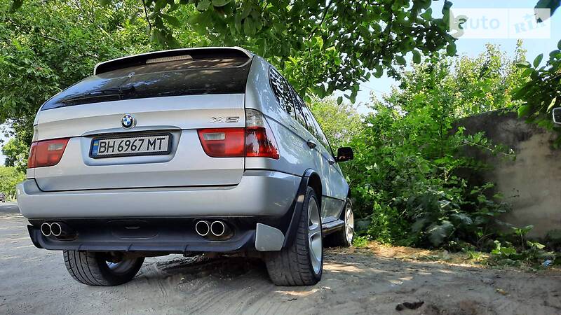 Внедорожник / Кроссовер BMW X5 2004 в Одессе