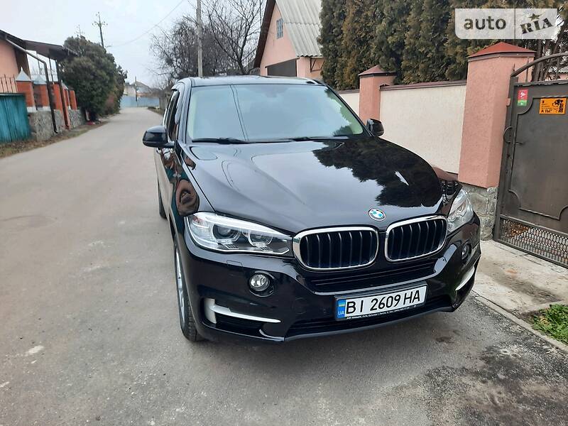 Внедорожник / Кроссовер BMW X5 2016 в Чернигове