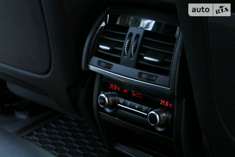 Внедорожник / Кроссовер BMW X5 2018 в Полтаве