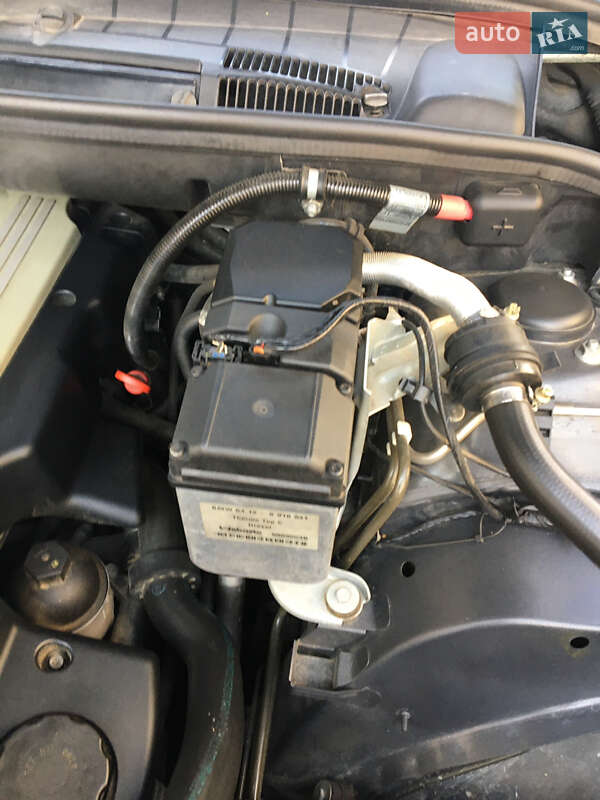 Позашляховик / Кросовер BMW X5 2005 в Тячеві