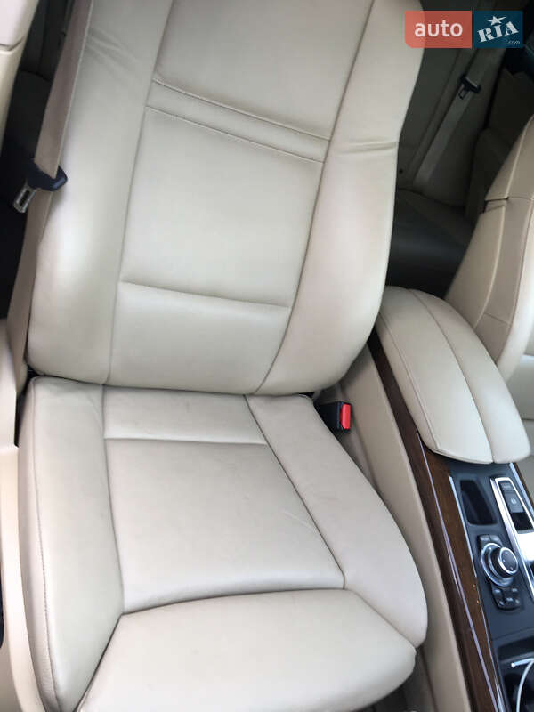 Внедорожник / Кроссовер BMW X5 2012 в Бродах
