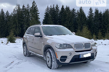 Внедорожник / Кроссовер BMW X5 2013 в Путиле