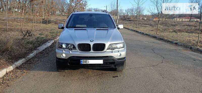 Внедорожник / Кроссовер BMW X5 2001 в Николаеве