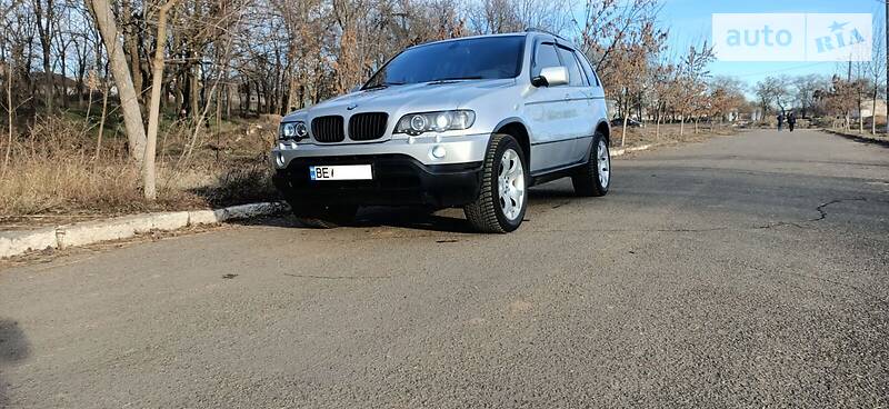 Внедорожник / Кроссовер BMW X5 2001 в Николаеве