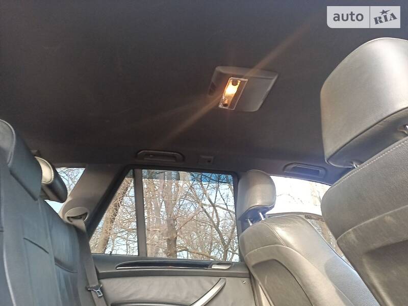 Внедорожник / Кроссовер BMW X5 2001 в Николаеве