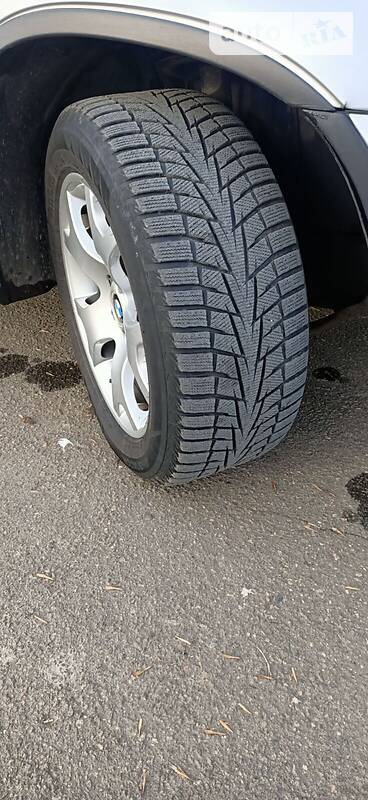 Внедорожник / Кроссовер BMW X5 2001 в Николаеве