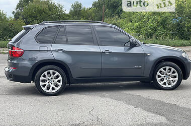 Седан BMW X5 2011 в Тернополе