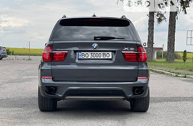 Седан BMW X5 2011 в Тернополе