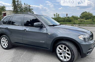 Седан BMW X5 2011 в Тернополе