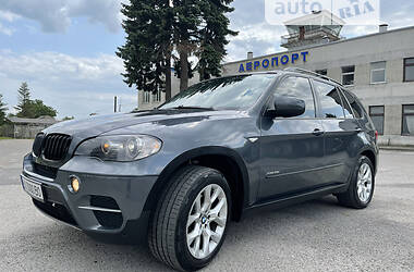 Седан BMW X5 2011 в Тернополе