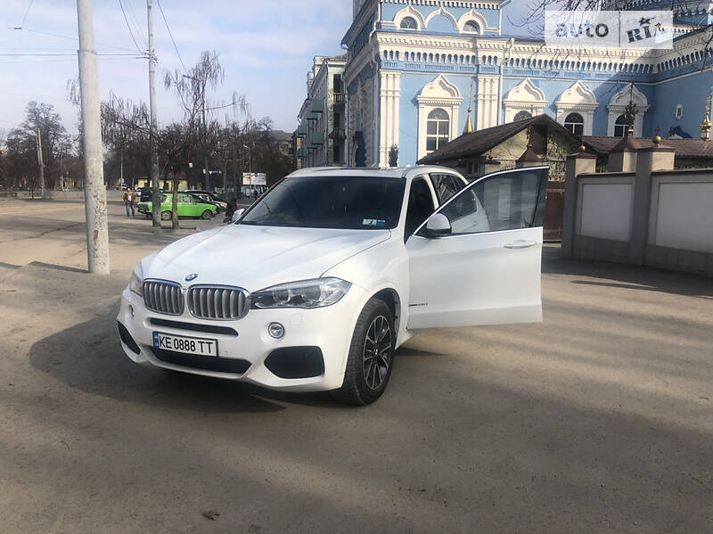 Позашляховик / Кросовер BMW X5 2016 в Дніпрі