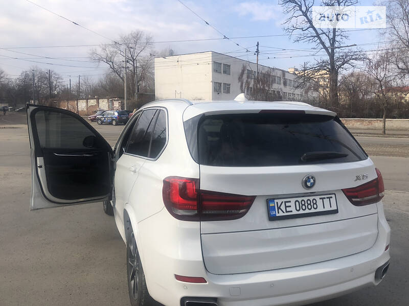 Позашляховик / Кросовер BMW X5 2016 в Дніпрі