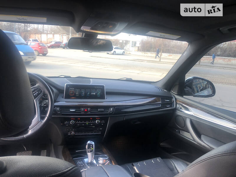 Позашляховик / Кросовер BMW X5 2016 в Дніпрі