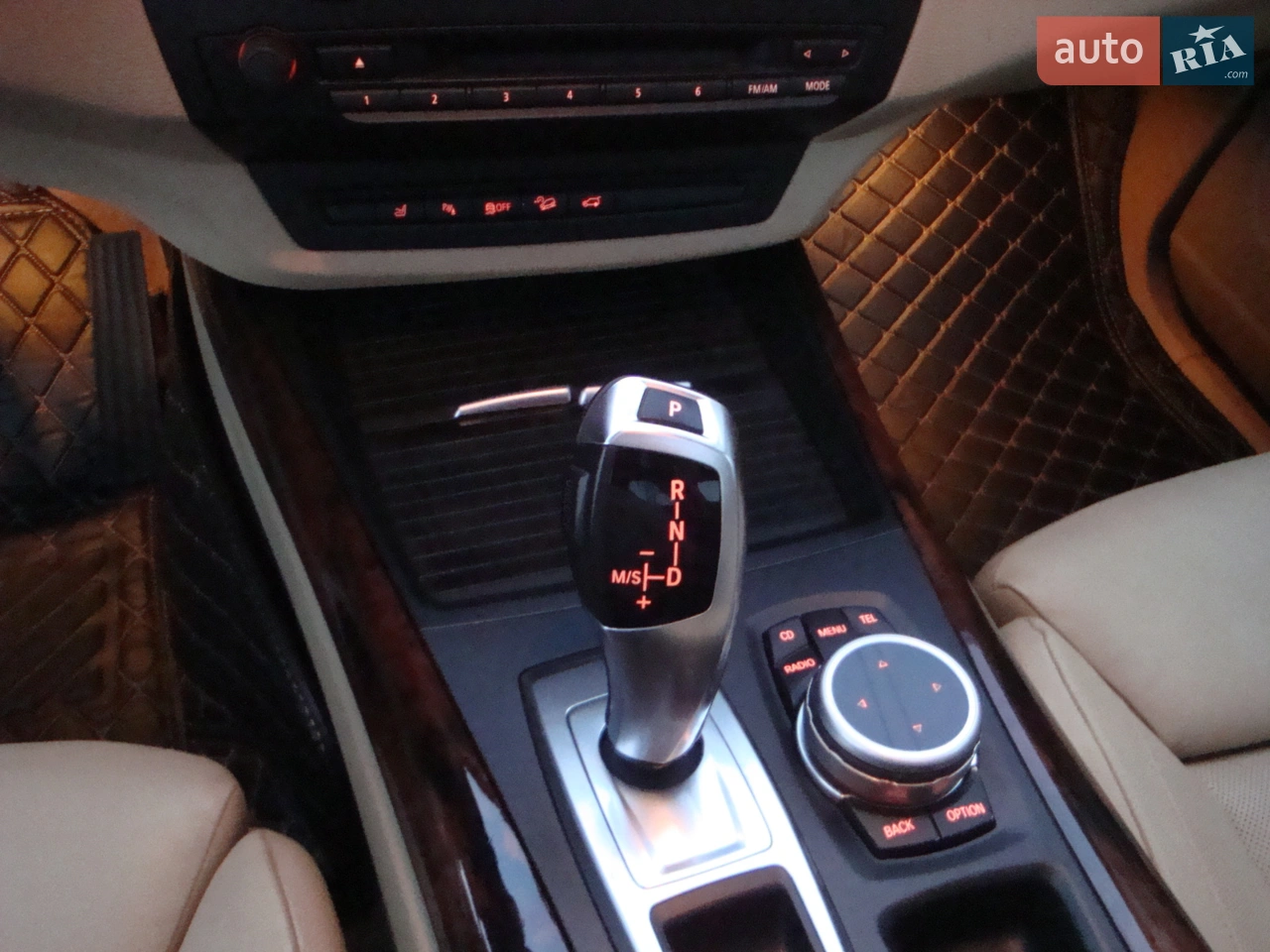 2011 BMW X5 - мініатюра 40