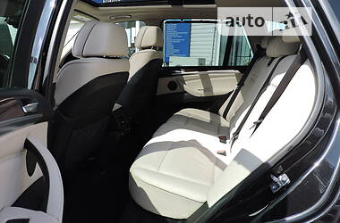 Позашляховик / Кросовер BMW X5 2012 в 