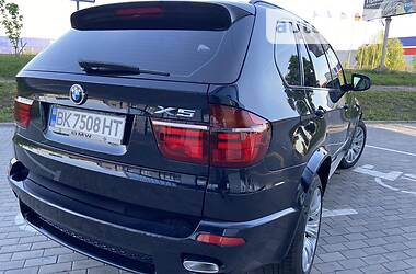 Внедорожник / Кроссовер BMW X5 2011 в Ровно