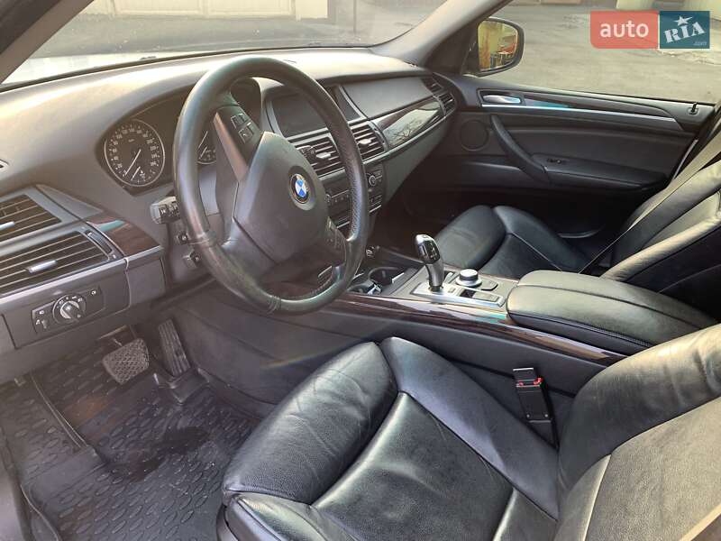 Внедорожник / Кроссовер BMW X5 2008 в Киеве