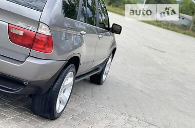Внедорожник / Кроссовер BMW X5 2004 в 