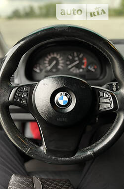 Внедорожник / Кроссовер BMW X5 2004 в 