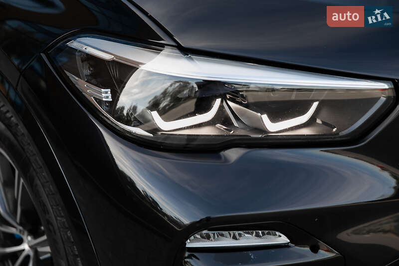 Внедорожник / Кроссовер BMW X5 2018 в Черновцах