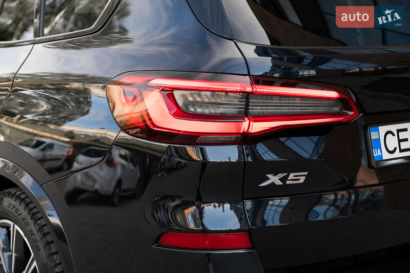 Внедорожник / Кроссовер BMW X5 2018 в Черновцах