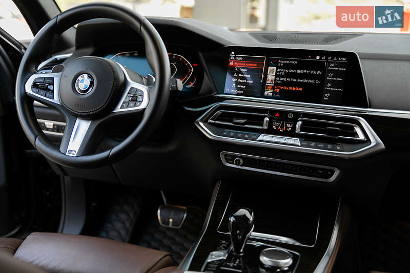 Внедорожник / Кроссовер BMW X5 2018 в Черновцах