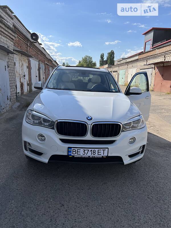 Внедорожник / Кроссовер BMW X5 2015 в Николаеве