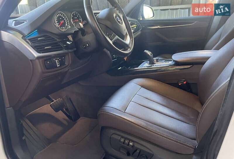 Внедорожник / Кроссовер BMW X5 2018 в Львове