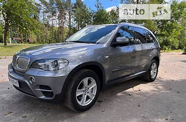 Позашляховик / Кросовер BMW X5 2011 в Радивиліві