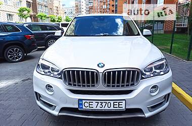 Внедорожник / Кроссовер BMW X5 2015 в Черновцах