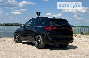 Позашляховик / Кросовер BMW X5 2020 в 