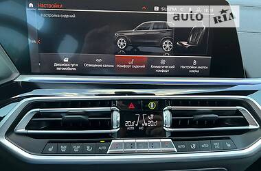 Позашляховик / Кросовер BMW X5 2020 в 