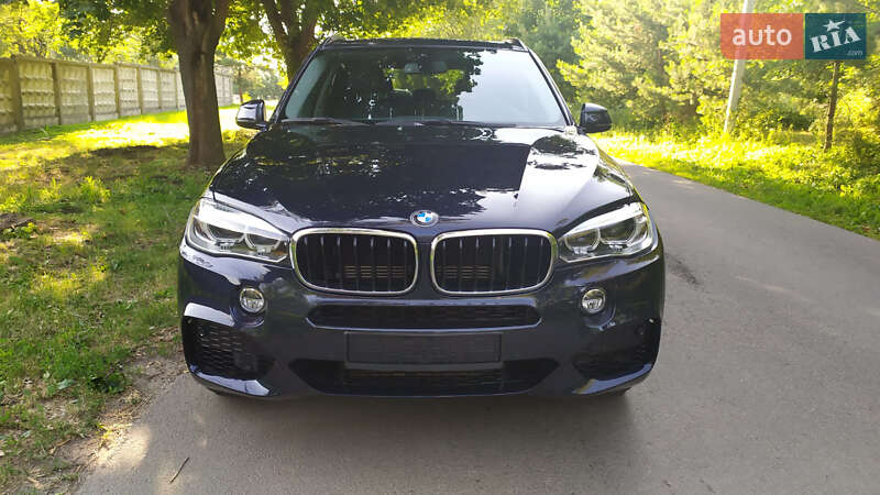 Позашляховик / Кросовер BMW X5 2016 в Рівному