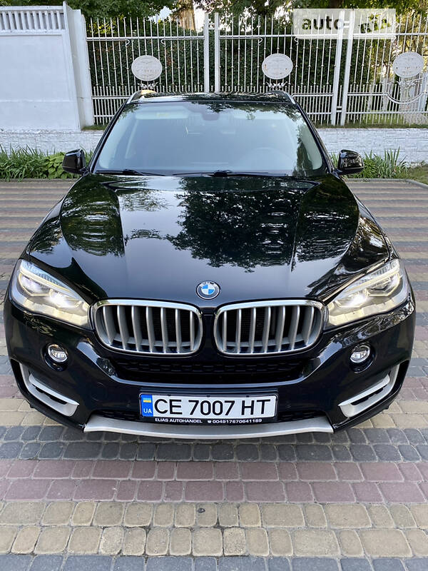 Внедорожник / Кроссовер BMW X5 2014 в Черновцах