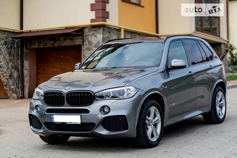 Внедорожник / Кроссовер BMW X5 2015 в Черновцах