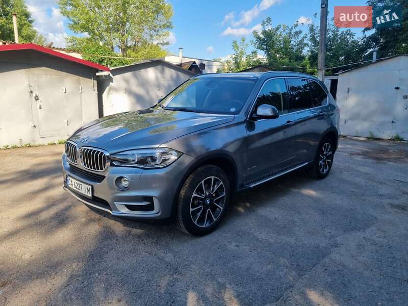 Позашляховик / Кросовер BMW X5 2015 в Черкасах
