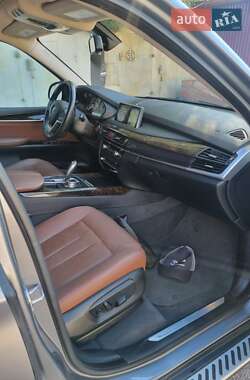 Позашляховик / Кросовер BMW X5 2015 в Черкасах