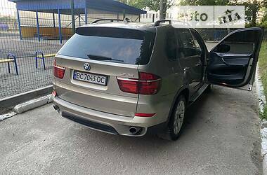Внедорожник / Кроссовер BMW X5 2010 в Львове