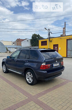 Внедорожник / Кроссовер BMW X5 2004 в Хмельницком